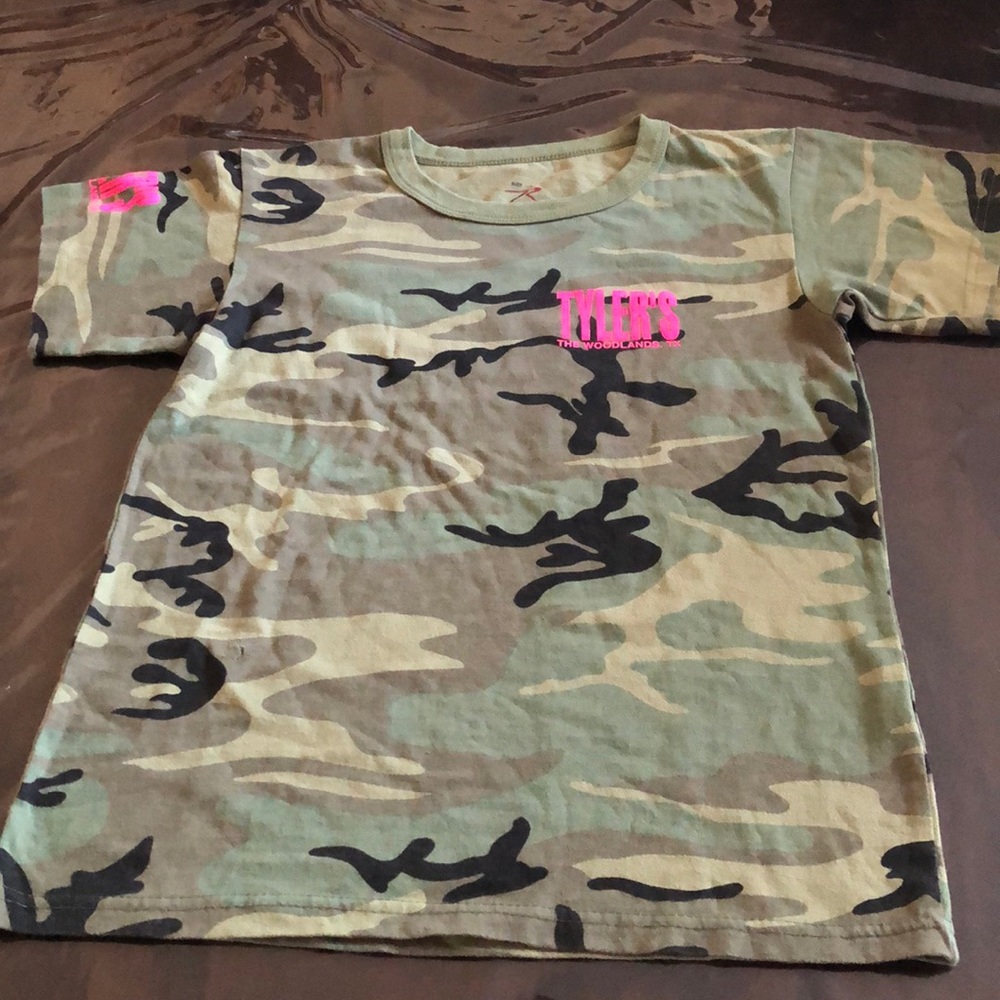 a camo tyler’s short sleeve shirt